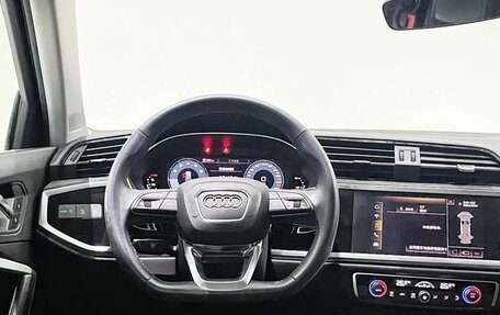 Audi Q3, 2022 год, 1 920 000 рублей, 3 фотография