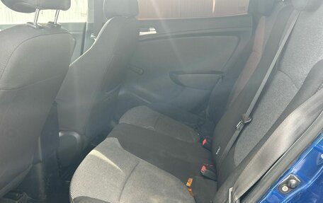 Hyundai Solaris II рестайлинг, 2011 год, 670 000 рублей, 7 фотография