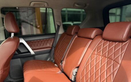 Toyota Land Cruiser Prado 150 рестайлинг 2, 2012 год, 2 875 000 рублей, 9 фотография