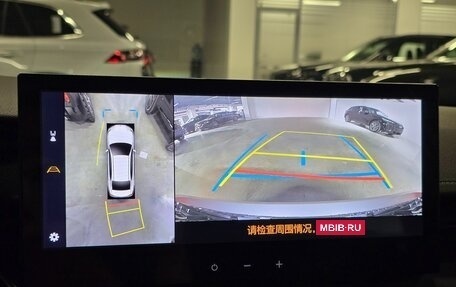 Toyota Camry, 2025 год, 4 185 000 рублей, 10 фотография