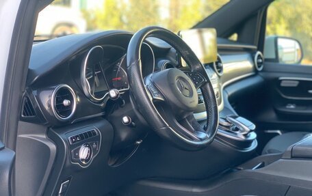 Mercedes-Benz V-Класс, 2015 год, 3 140 000 рублей, 12 фотография