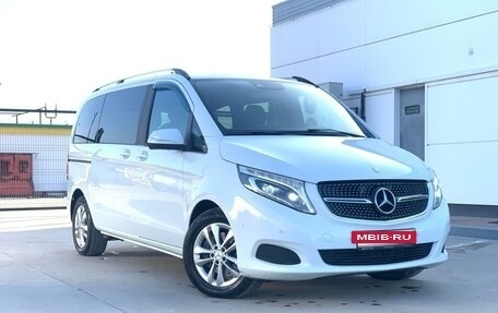 Mercedes-Benz V-Класс, 2015 год, 3 140 000 рублей, 8 фотография