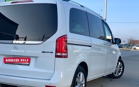 Mercedes-Benz V-Класс, 2015 год, 3 140 000 рублей, 6 фотография