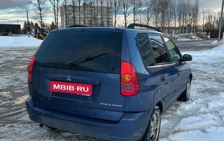 Mitsubishi Space Star I рестайлинг, 2002 год, 220 000 рублей, 4 фотография