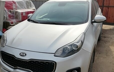 KIA Sportage IV рестайлинг, 2017 год, 1 800 000 рублей, 2 фотография