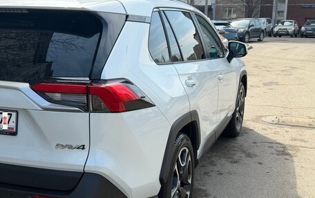 Toyota RAV4, 2022 год, 3 190 000 рублей, 5 фотография