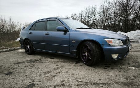 Lexus IS II рестайлинг 2, 1999 год, 760 000 рублей, 3 фотография