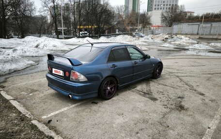 Lexus IS II рестайлинг 2, 1999 год, 760 000 рублей, 7 фотография