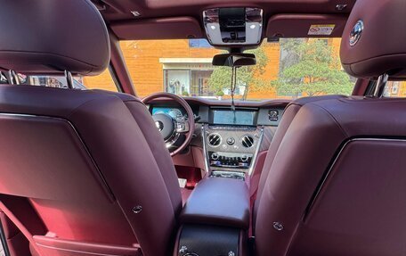 Rolls-Royce Cullinan, 2021 год, 38 500 000 рублей, 11 фотография