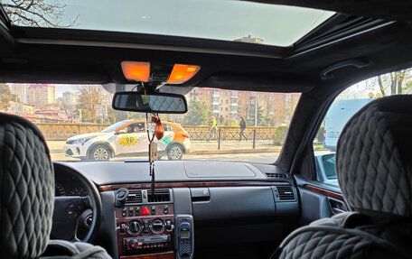 Mercedes-Benz E-Класс, 2000 год, 650 000 рублей, 7 фотография