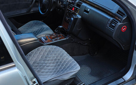 Mercedes-Benz E-Класс, 2000 год, 650 000 рублей, 9 фотография