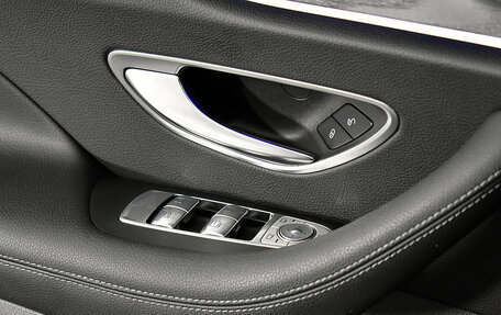 Mercedes-Benz E-Класс, 2019 год, 3 899 000 рублей, 11 фотография
