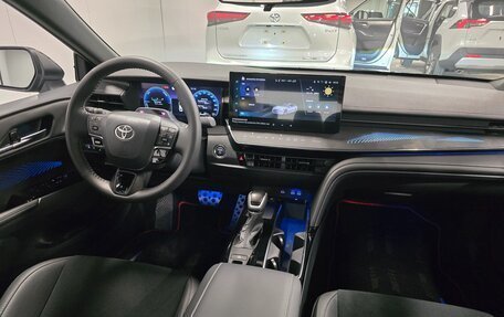 Toyota Camry, 2025 год, 4 285 000 рублей, 6 фотография