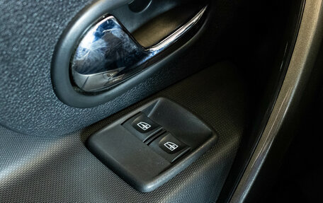 Renault Sandero II рестайлинг, 2018 год, 1 249 000 рублей, 13 фотография