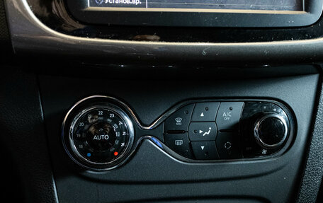 Renault Sandero II рестайлинг, 2018 год, 1 249 000 рублей, 20 фотография