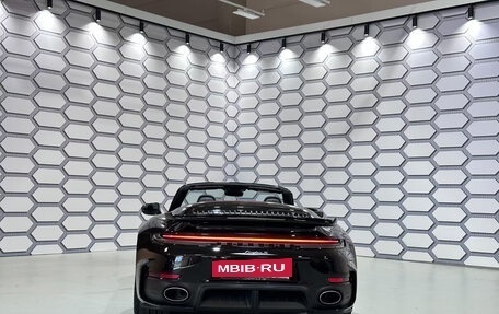 Porsche 911, 2025 год, 42 500 000 рублей, 17 фотография