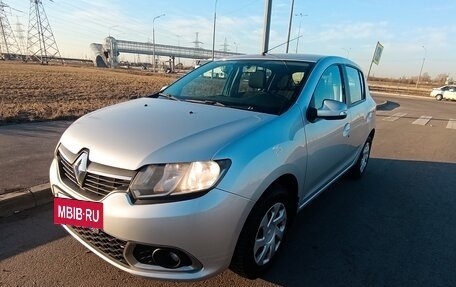 Renault Sandero II рестайлинг, 2018 год, 750 000 рублей, 2 фотография