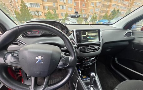 Peugeot 208 II, 2013 год, 770 000 рублей, 5 фотография
