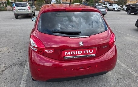 Peugeot 208 II, 2013 год, 770 000 рублей, 2 фотография