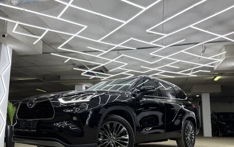 Toyota Highlander, 2026 год, 5 600 000 рублей, 3 фотография