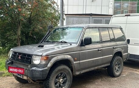 Mitsubishi Pajero III рестайлинг, 1998 год, 260 000 рублей, 3 фотография
