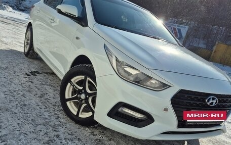 Hyundai Solaris II рестайлинг, 2017 год, 1 130 000 рублей, 4 фотография