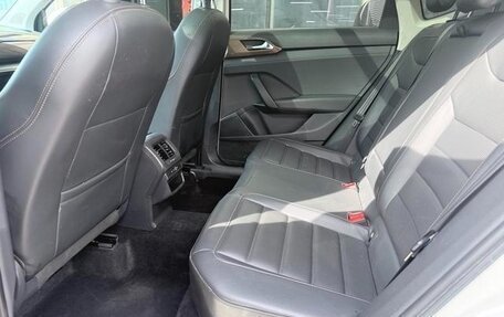 Volkswagen Tharu, 2022 год, 1 950 000 рублей, 13 фотография