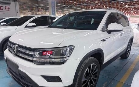 Volkswagen Tharu, 2022 год, 1 950 000 рублей, 9 фотография
