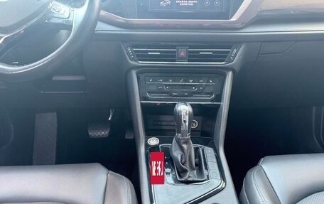 Volkswagen Tharu, 2022 год, 1 950 000 рублей, 12 фотография