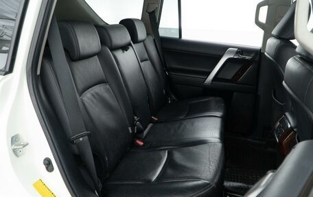 Toyota Land Cruiser Prado 150 рестайлинг 2, 2017 год, 4 357 077 рублей, 7 фотография