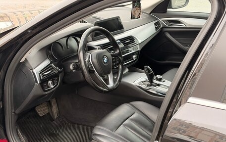 BMW 5 серия, 2018 год, 2 350 000 рублей, 6 фотография