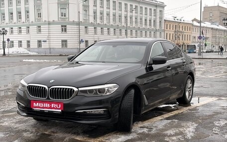 BMW 5 серия, 2018 год, 2 350 000 рублей, 3 фотография