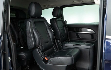 Mercedes-Benz V-Класс, 2017 год, 3 497 077 рублей, 7 фотография