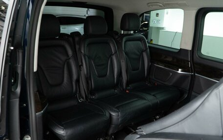 Mercedes-Benz V-Класс, 2017 год, 3 497 077 рублей, 9 фотография