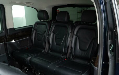 Mercedes-Benz V-Класс, 2017 год, 3 497 077 рублей, 12 фотография