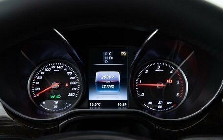 Mercedes-Benz V-Класс, 2017 год, 3 497 077 рублей, 24 фотография