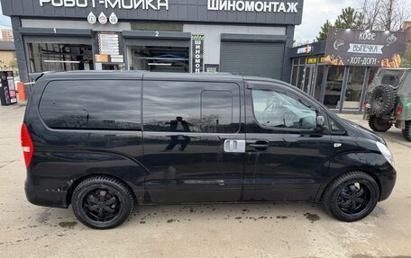 Hyundai Grand Starex Grand Starex I рестайлинг 2, 2008 год, 1 500 000 рублей, 4 фотография