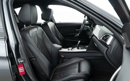 BMW 3 серия, 2018 год, 8 фотография