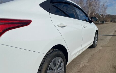 Hyundai Solaris II рестайлинг, 2020 год, 1 399 999 рублей, 2 фотография