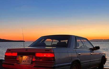 Nissan Laurel VIII, 1987 год, 420 000 рублей, 2 фотография