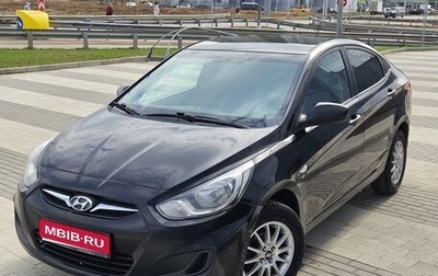 Hyundai Solaris II рестайлинг, 2011 год, 700 000 рублей, 1 фотография