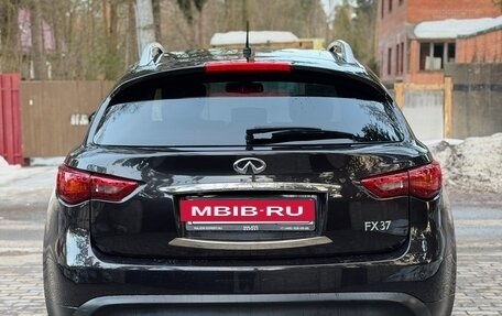 Infiniti FX II, 2010 год, 2 150 000 рублей, 4 фотография