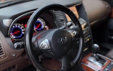 Infiniti FX II, 2010 год, 2 150 000 рублей, 12 фотография