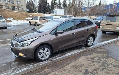KIA cee'd III, 2013 год, 950 000 рублей, 2 фотография