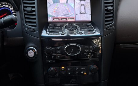 Infiniti FX II, 2010 год, 2 150 000 рублей, 22 фотография