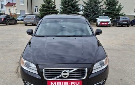 Volvo S80 II рестайлинг 2, 2013 год, 1 990 000 рублей, 2 фотография