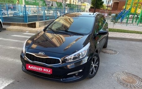 KIA cee'd III, 2017 год, 1 370 000 рублей, 2 фотография