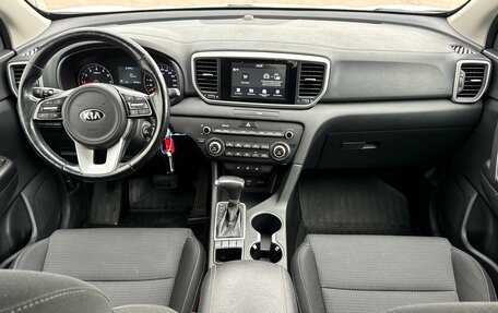 KIA Sportage IV рестайлинг, 2019 год, 2 360 000 рублей, 12 фотография