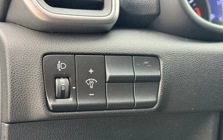 KIA Sportage IV рестайлинг, 2019 год, 2 360 000 рублей, 13 фотография