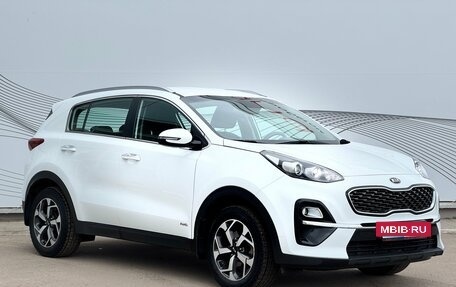 KIA Sportage IV рестайлинг, 2019 год, 2 360 000 рублей, 5 фотография